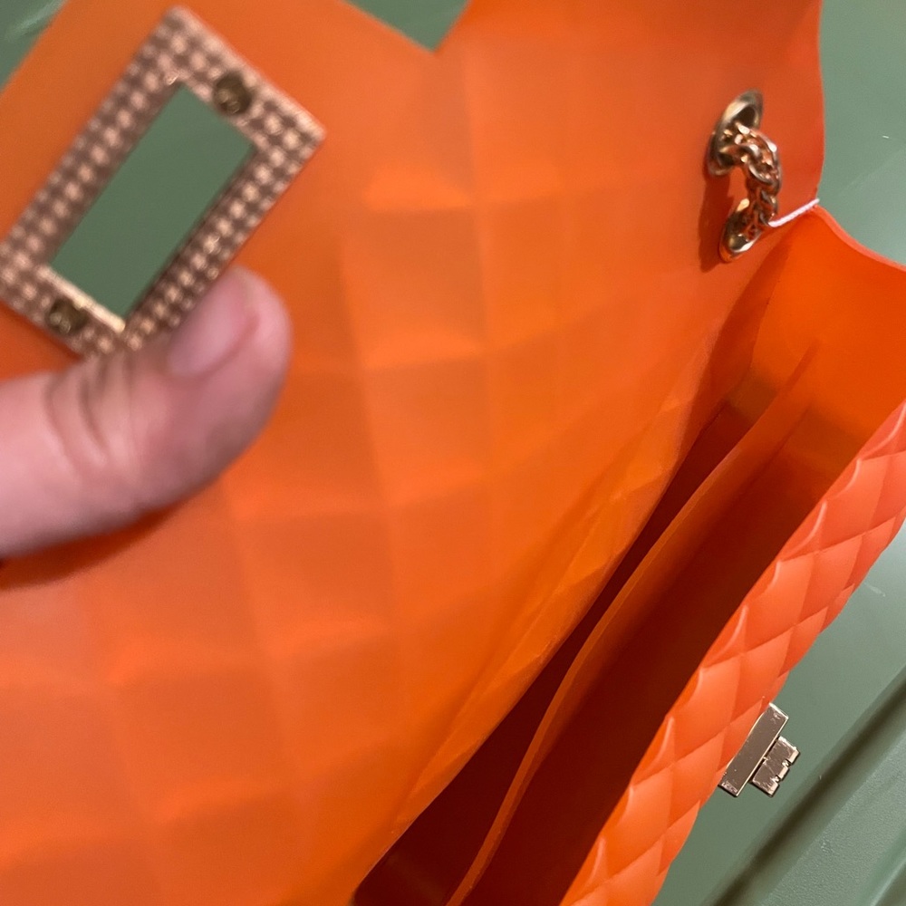 Le miel hard orange plastic bag